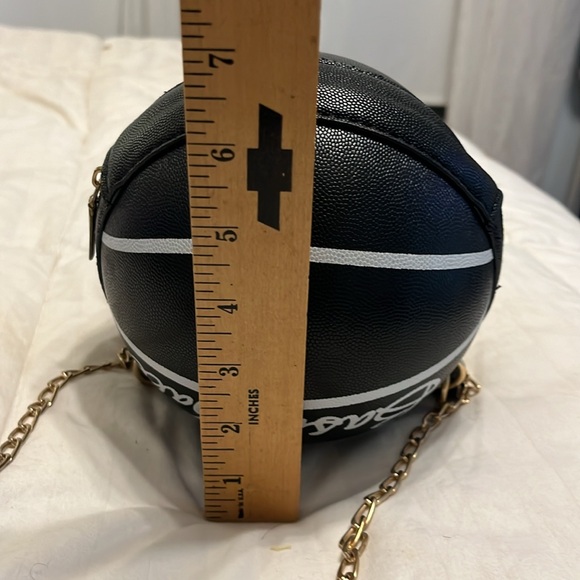 Brand new Basketball Chain Casual Hand Bag - Picture 8 of 10